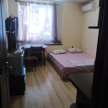 Apartmen Xan Malamir Варна Екстериор снимка