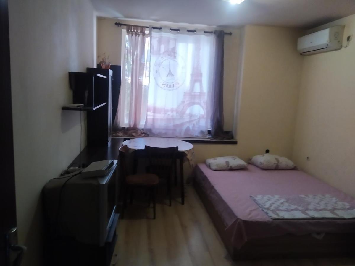 Apartmen Xan Malamir Варна Екстериор снимка